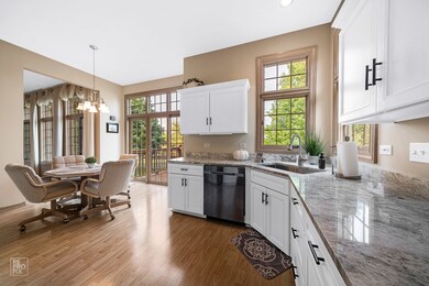 430 Course Dr, Lake In the Hills, IL 60156 - photo 7