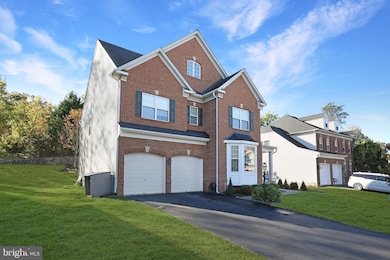 3671 Expedition Dr, Triangle, VA 22172 - photo 2