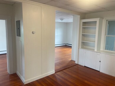 666 Humphrey St unit 3, Swampscott, MA 01907 - photo 4