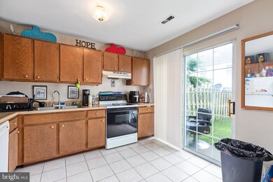 103 Madison Ct unit 9, Stafford, VA 22556 - photo 5