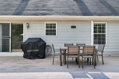 871 Franklin St, Skaneateles, NY 13152 - photo 4