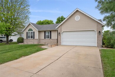 2329 Westchester Dr, Maryville, IL 62062 - photo 2