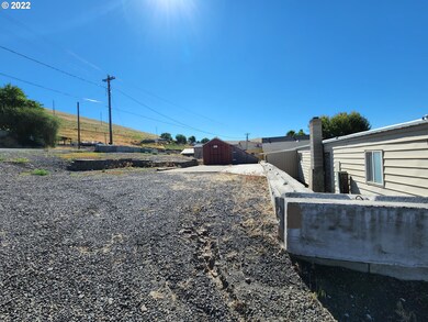 315 W Linden Way, Heppner, OR 97836 - photo 5
