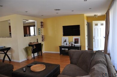 45 Tryon Ct, Albany, NY 12203 - photo 4