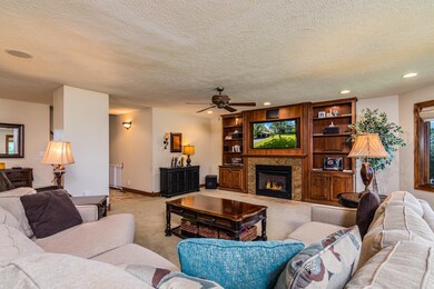 660 Plateau Ln, Kimberling City, MO 65686 - photo 4