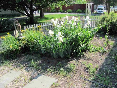 570 Albany Shaker Rd, Albany, NY 12211 - photo 3