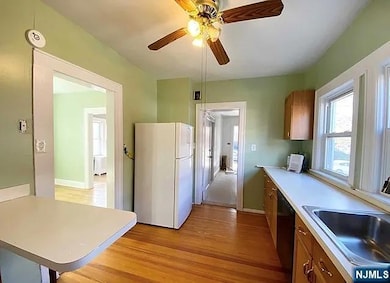 51 W Homestead Ave unit 1, Palisades Park, NJ 07650 - photo 5