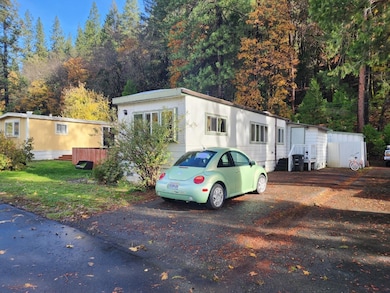 114 Riverwood Ln, Dunsmuir, CA 96025 - photo 2