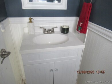 217 Monticello Dr unit 217, Branford, CT 06405 - photo 5