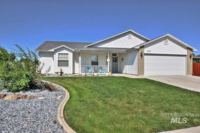 633 Teton Dr, Nampa, ID 83686 - photo 2