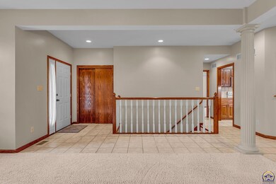 2405 SE Saturn Dr, Topeka, KS 66605 - photo 6