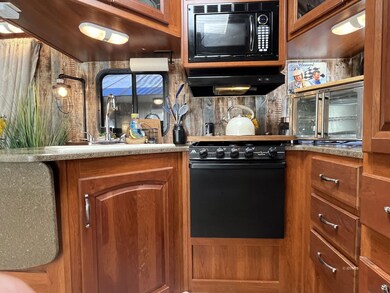 26350 Delano Dr unit 41, Idyllwild, CA 92549 - photo 6