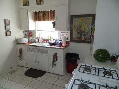 732 E Ross Ave, Cincinnati, OH 45217 - photo 4