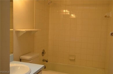 4528 SE 5th Place unit 8, Cape Coral, FL 33904 - photo 6