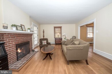 102 E Waverly Rd, Glenside, PA 19038 - photo 6