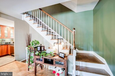 3486 Gunston Rd unit 721-3486, Alexandria, VA 22302 - photo 6