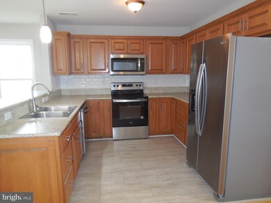 14 W C St, Brunswick, MD 21716 - photo 3