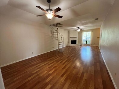 1132 Oakhurst St, Denton, TX 76210 - photo 7