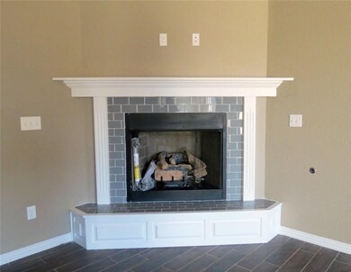 1421 Colonel Bass Ln, Prairie Grove, AR 72753 - photo 6