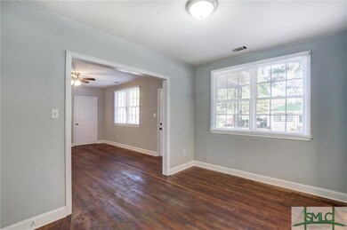 2107 E 57th St, Savannah, GA 31404 - photo 3