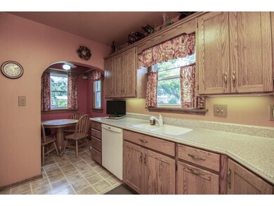 750 34th St, Des Moines, IA 50312 - photo 7