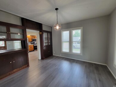 120 E 19th St, Auburn, IN 46706 - photo 6