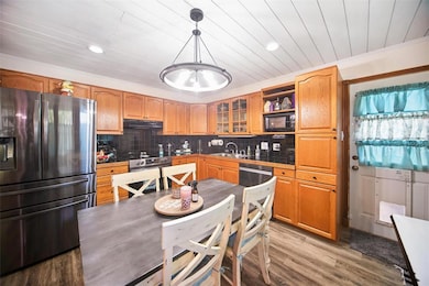 1901 Estella St, Perry, IA 50220 - photo 5