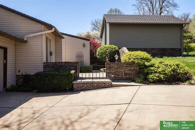 845 S 112th Plaza, Omaha, NE 68154 - photo 3