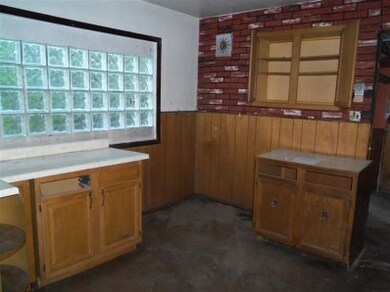 2241 Clark Rd, Gary, IN 46404 - photo 5