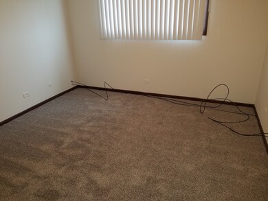 1623 Ashland Ave unit 5E, Des Plaines, IL 60016 - photo 4