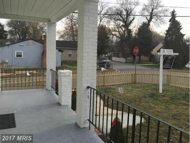 4818 Emo St, Capitol Heights, MD 20743 - photo 2