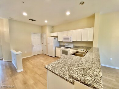 909 Hampton Cir unit 101, Naples, FL 34105 - photo 4