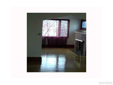 Living Room Upper Unit