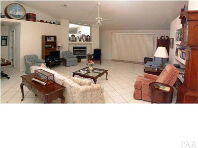 spacious floor plan~ Living Room