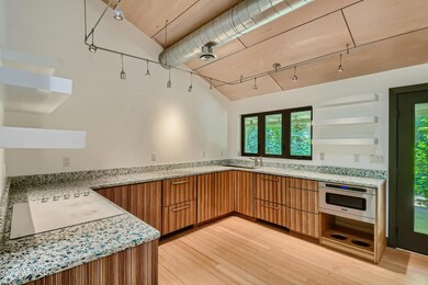 10 Kitchen