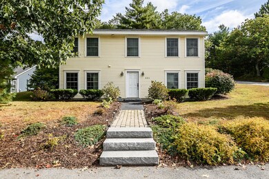 531 Auburn St Portland ME-large-005-006-
