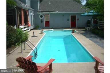 822 Swover Creek Rd, Edinburg, VA 22824 - photo 3