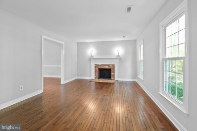 109 Broadfield Ln, Spotsylvania, VA 22553 - photo 5