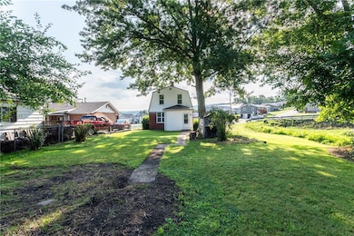 714 S 11th St, Connellsville, PA 15425 - photo 5