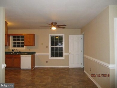 16910 Reading Dr, Williamsport, MD 21795 - photo 7