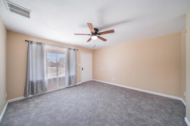 05Den or Bonus Room3