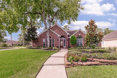 Gorgeous corner lot with great curb appeal on both sides of home.