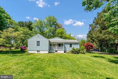 5872 Oakland Rd, Sykesville, MD 21784 - photo 2