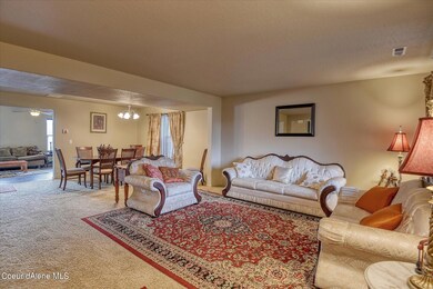 Living Room & Dining Area