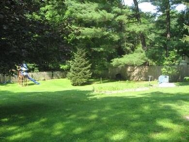 204 Oak St, Great Barrington, MA 01230 - photo 4