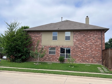 11536 Clover Knoll Dr, Frisco, TX 75035 - photo 3