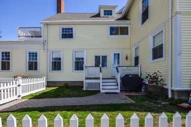 25 Pondlet Place unit 3, Falmouth, MA 02540 - photo 3