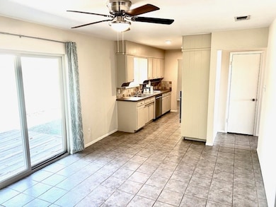 8817 Hilltop Rd, Argyle, TX 76226 - photo 2