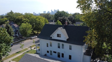 2323 Dupont Ave N, Minneapolis, MN 55411 - photo 4