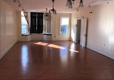 3 Elm St unit 2, Framingham, MA 01701 - photo 4